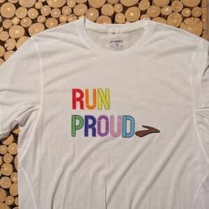 Brooks White 'Run Proud' Men's Shirt